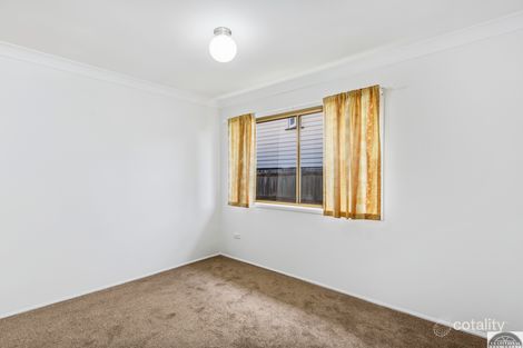 Property photo of 15 Grattan Terrace Wynnum QLD 4178