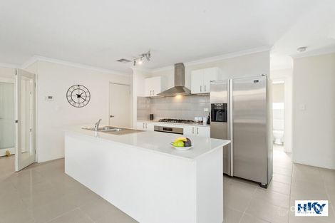 Property photo of 41 Hawthornden Avenue Ellenbrook WA 6069