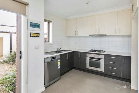 Property photo of 5/335 Grand Boulevard Craigieburn VIC 3064