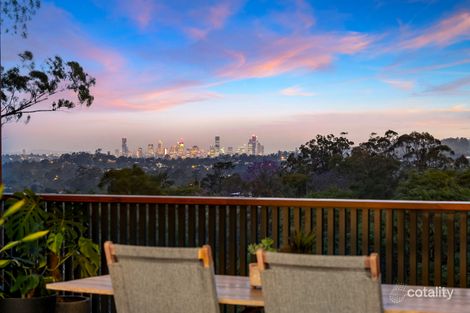 131 Plucks Rd, Arana Hills, QLD 4054