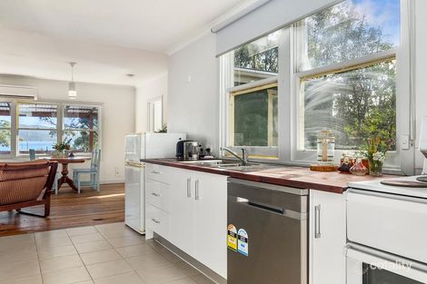Property photo of 52 Flakemores Road Eggs and Bacon Bay TAS 7112