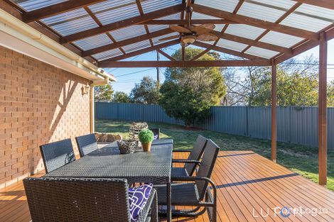 Property photo of 9 Carr Crescent Wanniassa ACT 2903