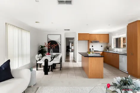 Property photo of 2/5 Westminster Avenue Hillside VIC 3037