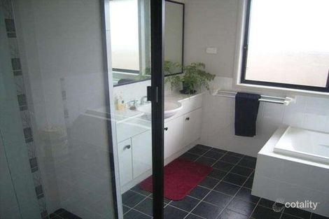 Property photo of 52 Bluehaven Drive Old Bar NSW 2430
