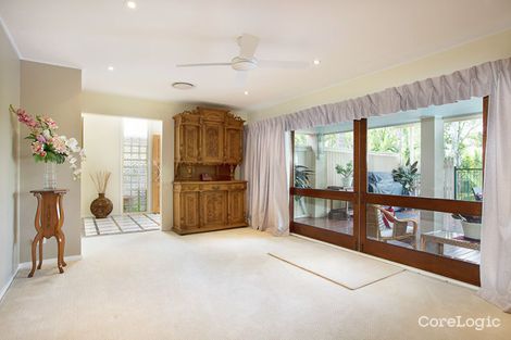 Property photo of 4 Mitchell Court Mount Ommaney QLD 4074