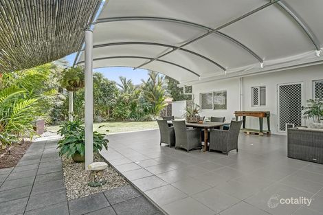 Property photo of 2 Redfern Place Mooroobool QLD 4870