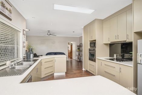 Property photo of 2 Redfern Place Mooroobool QLD 4870