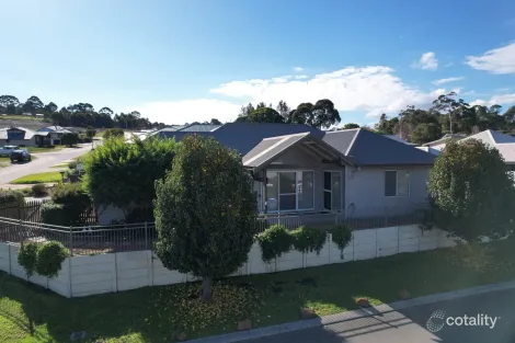 Property photo of 15 Wattle Way Denmark WA 6333