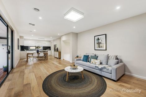 Property photo of 1 Kelvan Grove Doncaster East VIC 3109