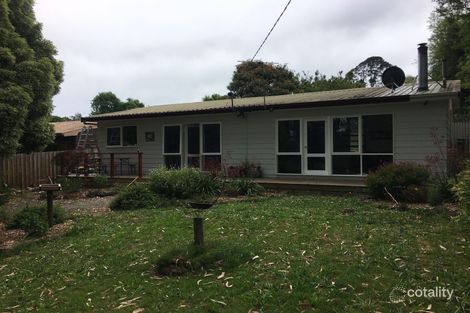 28 Redwood Rd, Gembrook, VIC 3783