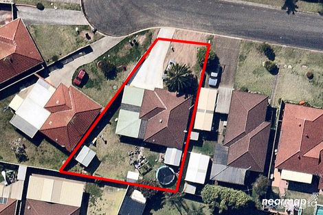 Property photo of 7 Yallara Street St Helens Park NSW 2560