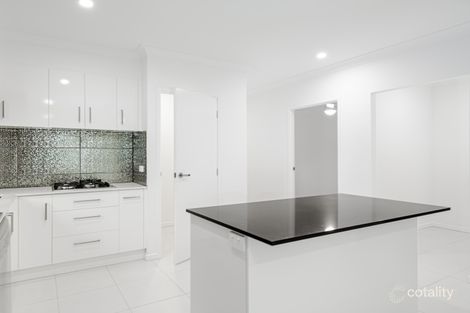 9 Missouri Cres, Bridgeman Downs, QLD 4035
