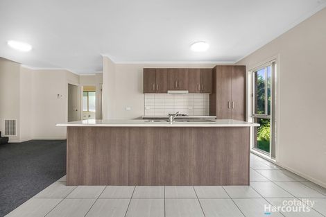 Property photo of 20 Botham Crescent Pakenham VIC 3810