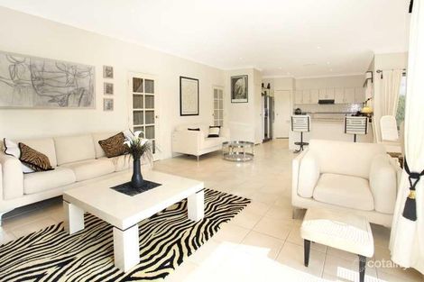 Property photo of 37 Meadowlake Drive Carrara QLD 4211