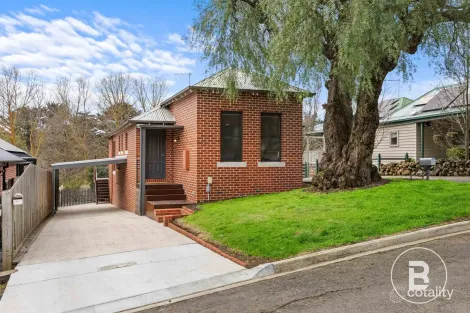 414 Learmonth St, Buninyong, VIC 3357