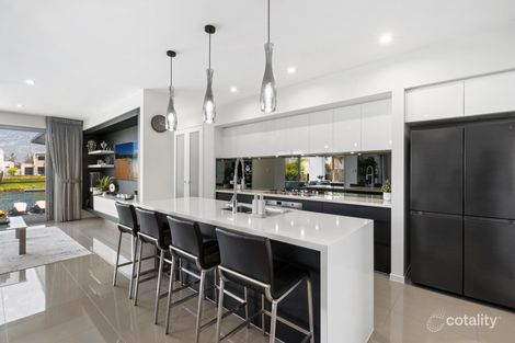 Property photo of 107 Serenity Boulevard Helensvale QLD 4212