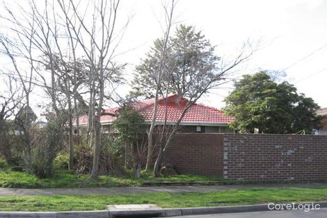 Property photo of 1 James Road Glen Waverley VIC 3150