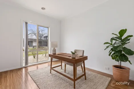 Property photo of 109 Allenby Road Hillside VIC 3037