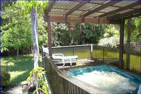 Property photo of 35 Wyandra Crescent Port Macquarie NSW 2444