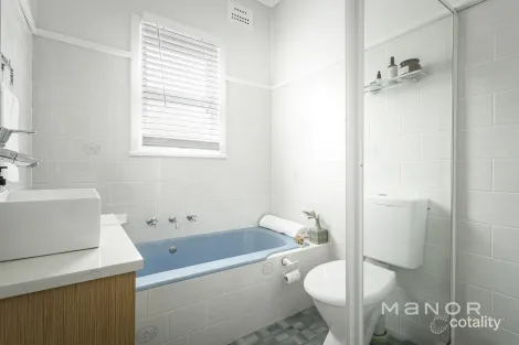 Property photo of 40 Whitehaven Road Northmead NSW 2152