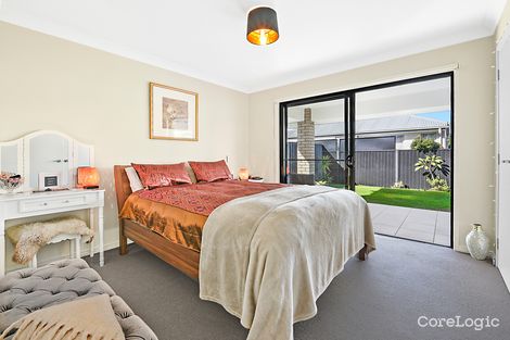 Property photo of 53 Flametree Circuit Arundel QLD 4214