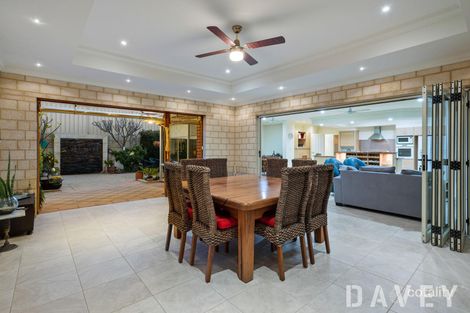 Property photo of 12 Chesterfield Avenue Hocking WA 6065