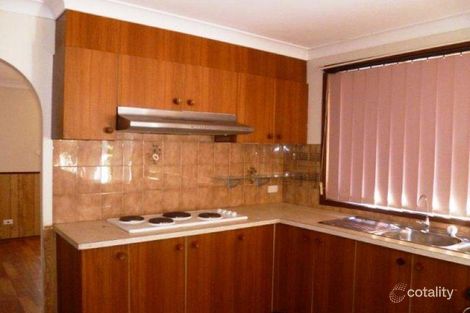 Property photo of 5 Cullen Place Minto NSW 2566