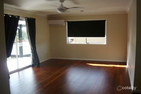 Property photo of 22 Pine Drive Woodridge QLD 4114