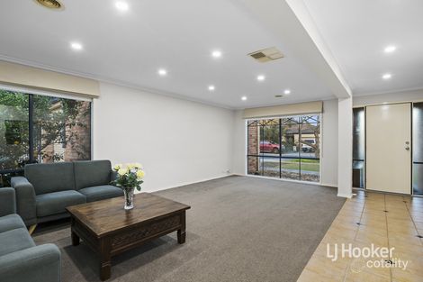 Property photo of 15 Dorrington Street Point Cook VIC 3030