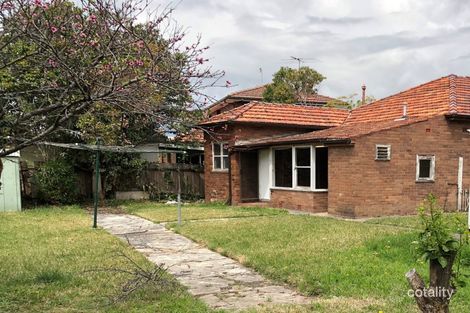 Property photo of 17 Mayfair Crescent Beverly Hills NSW 2209