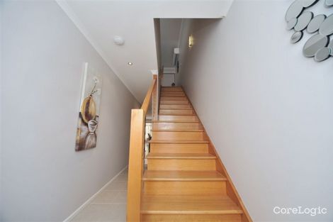 Property photo of 8 Friswell Avenue Flora Hill VIC 3550