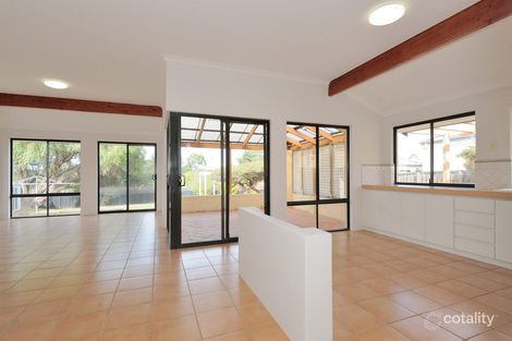 Property photo of 11 Fantail Crescent Ellenbrook WA 6069