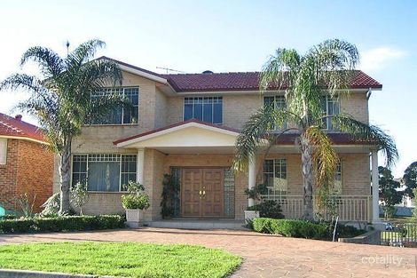 35 Garland Cres, Bonnyrigg Heights, NSW 2177