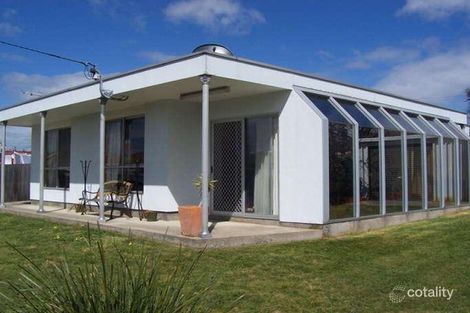 11 Jutland St, Mowbray, TAS 7248