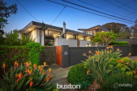 Property photo of 18 Hoyt Street Hampton VIC 3188