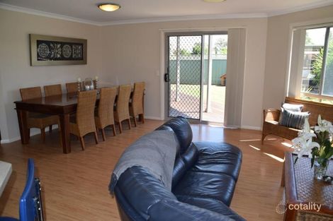 Property photo of 7 Dunheved Circle Dubbo NSW 2830