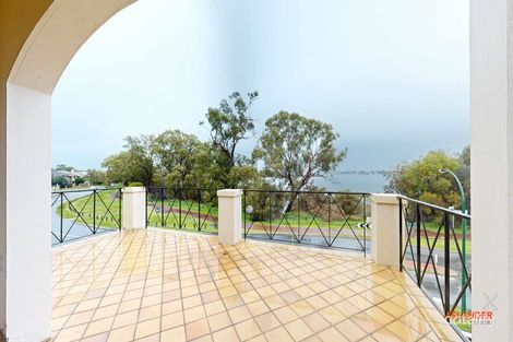 Property photo of 4/236 Burke Drive Attadale WA 6156