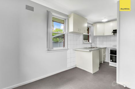 Property photo of 4 Riddell Crescent Blackett NSW 2770