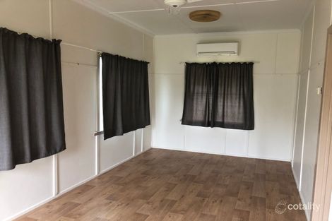 Property photo of 10 Roden Street Keppel Sands QLD 4702