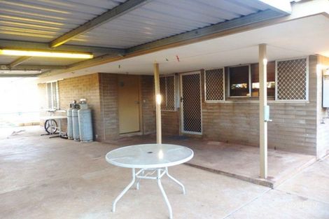 Property photo of 32 Delambre Drive Nickol WA 6714