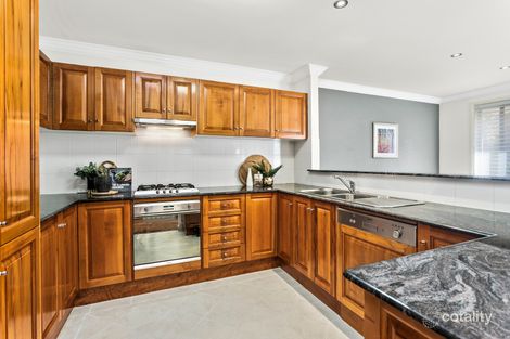 Property photo of 2/74-78 Balmoral Street Balgownie NSW 2519
