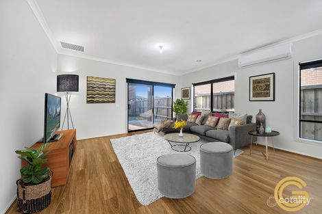 Property photo of 51 Scotland Circuit Cranbourne West VIC 3977