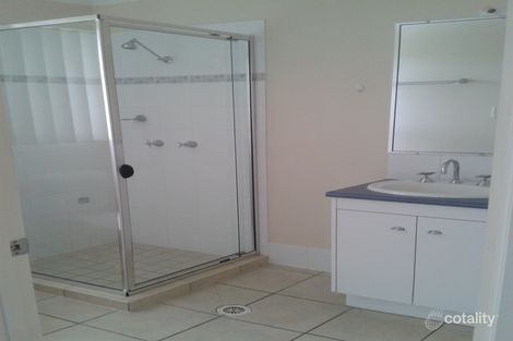 192 Hargreaves Rd, Manly West, QLD 4179