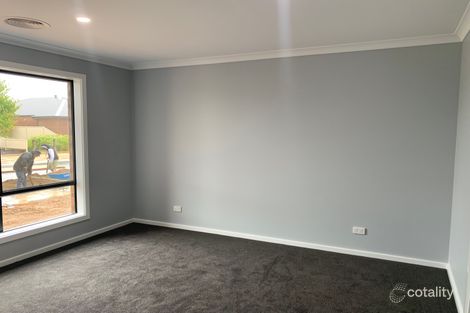 Property photo of 14 Aspendale Crescent Shepparton VIC 3630