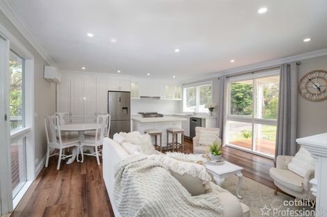 Property photo of 34 William Crescent Millgrove VIC 3799