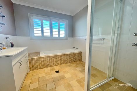 Property photo of 4 Gold Court Young NSW 2594