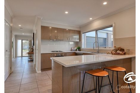 Property photo of 14 Tilia Drive Cranbourne North VIC 3977