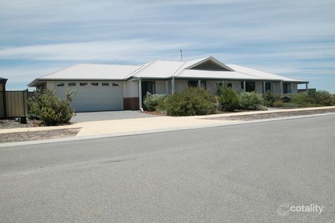 4 Dryandra Bvd, Jurien Bay, WA 6516