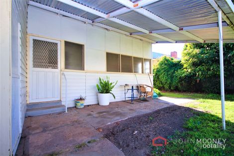 Property photo of 16 Travers Street Wagga Wagga NSW 2650