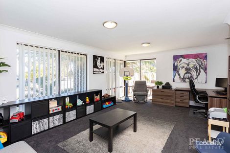 Property photo of 1 Conidae Drive Heathridge WA 6027